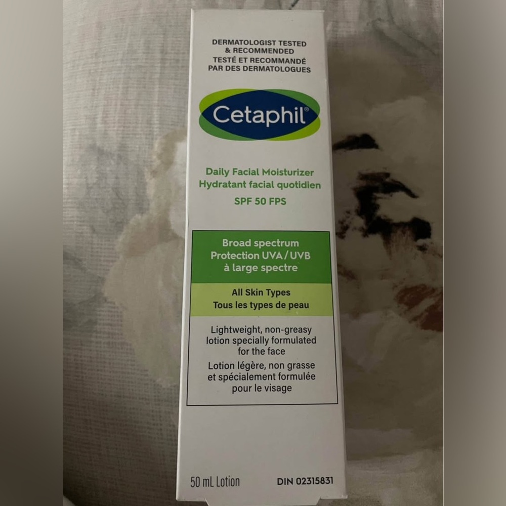 Unopened in box Cetaphil moisturizer+sunscreen